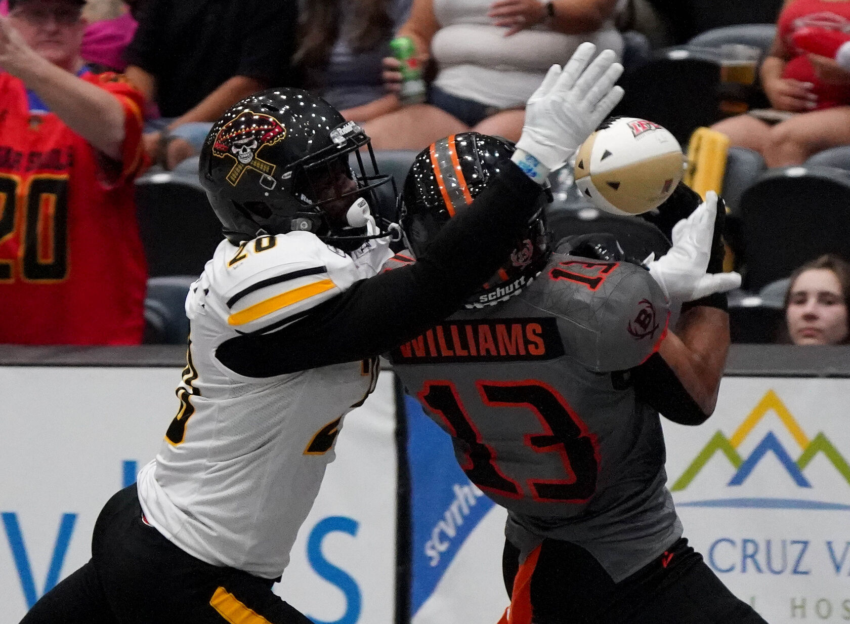 Tucson Sugar Skulls vs. Bismarck Bucks football